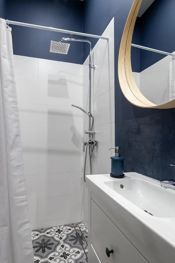 Barbacan Suites - Old Town Apartments - By Upstairs Kraków Polska