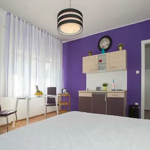 https://gaston-luxury-apartment.splithotels.org