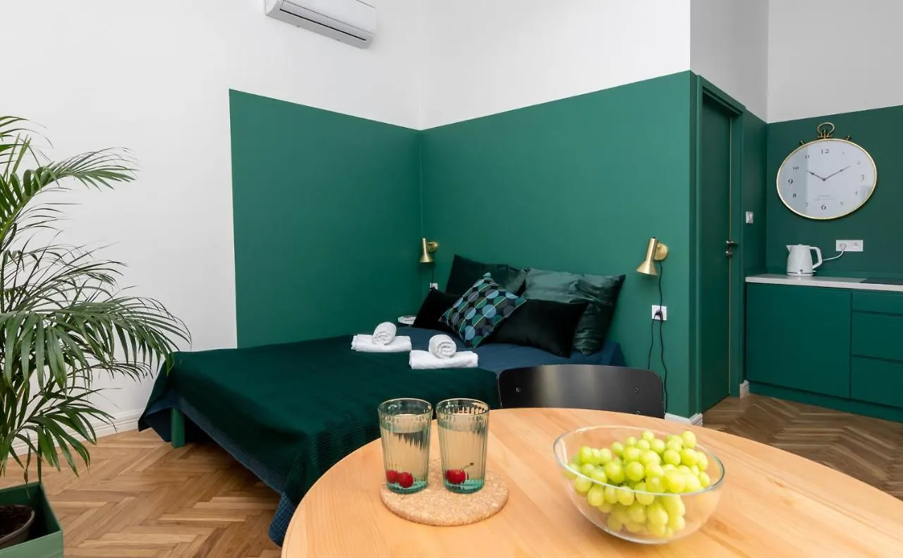 Barbacan Suites - Old Town Apartments - By Upstairs Krakau